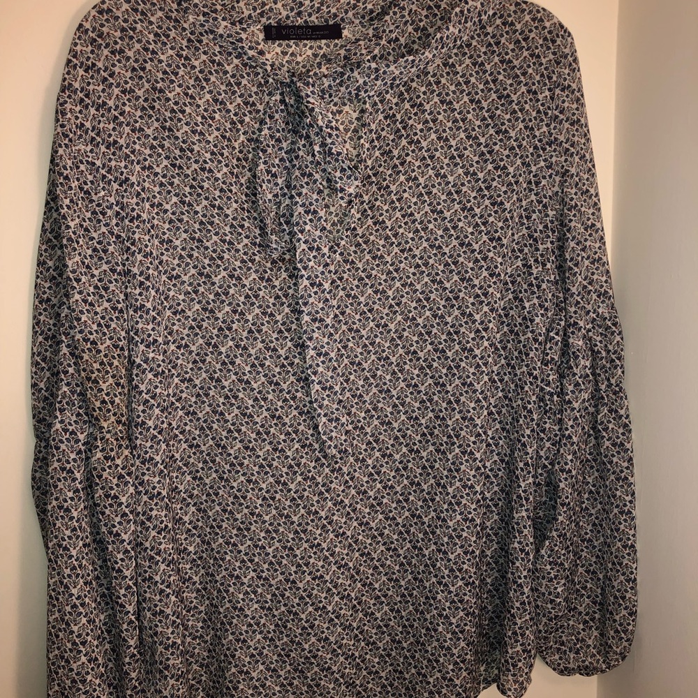 Flowy blouse